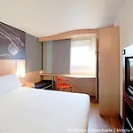 Ibis 3*