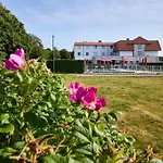 Ibis 3*