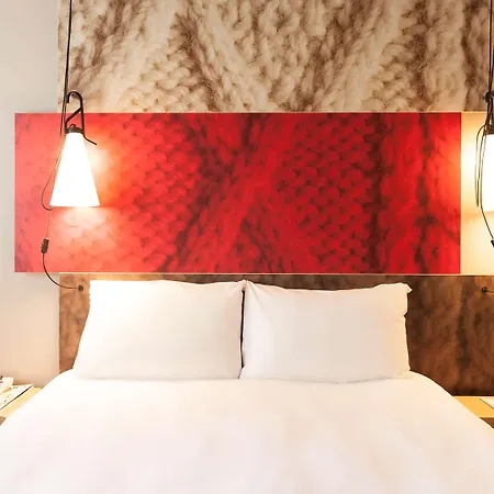 Ibis 3*