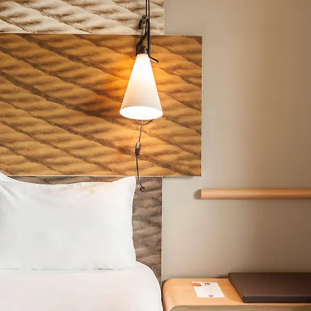 Ibis 3*