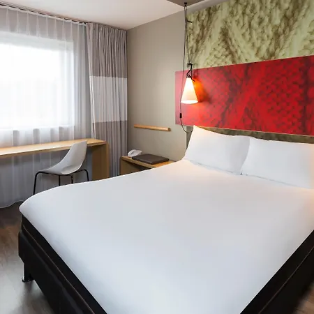 Ibis 3* De Haan