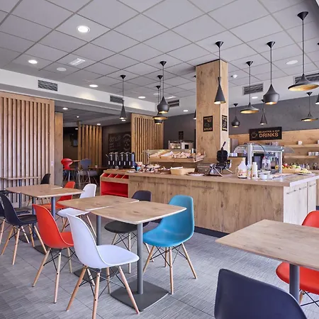 Ibis Otel