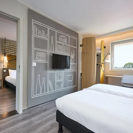 Otel Ibis 3*
