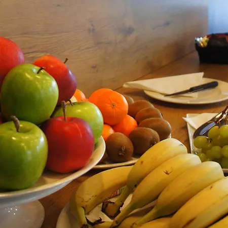 Ibis Hotel 3*