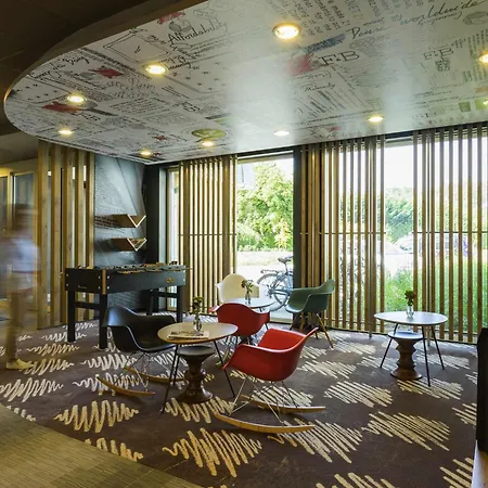 Ibis 3*