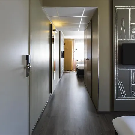 Ibis Otel