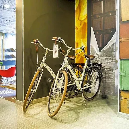 Ibis 3*