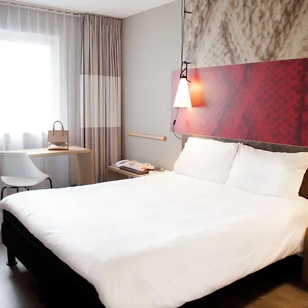 Ibis Hotel 3*