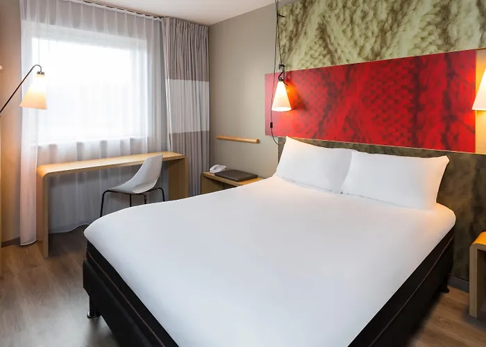 Ibis 3* De Haan